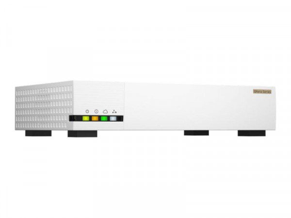 QNAP QHora-322 2.5G high speed QuWAN VPN router