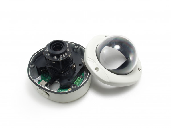 LevelOne IPCam FCS-3082 Dome Out 3MP H.264 IR6,5W PoE
