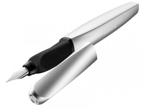Pelikan Füllhalter Twist P457 M Silber +1GTP FS
