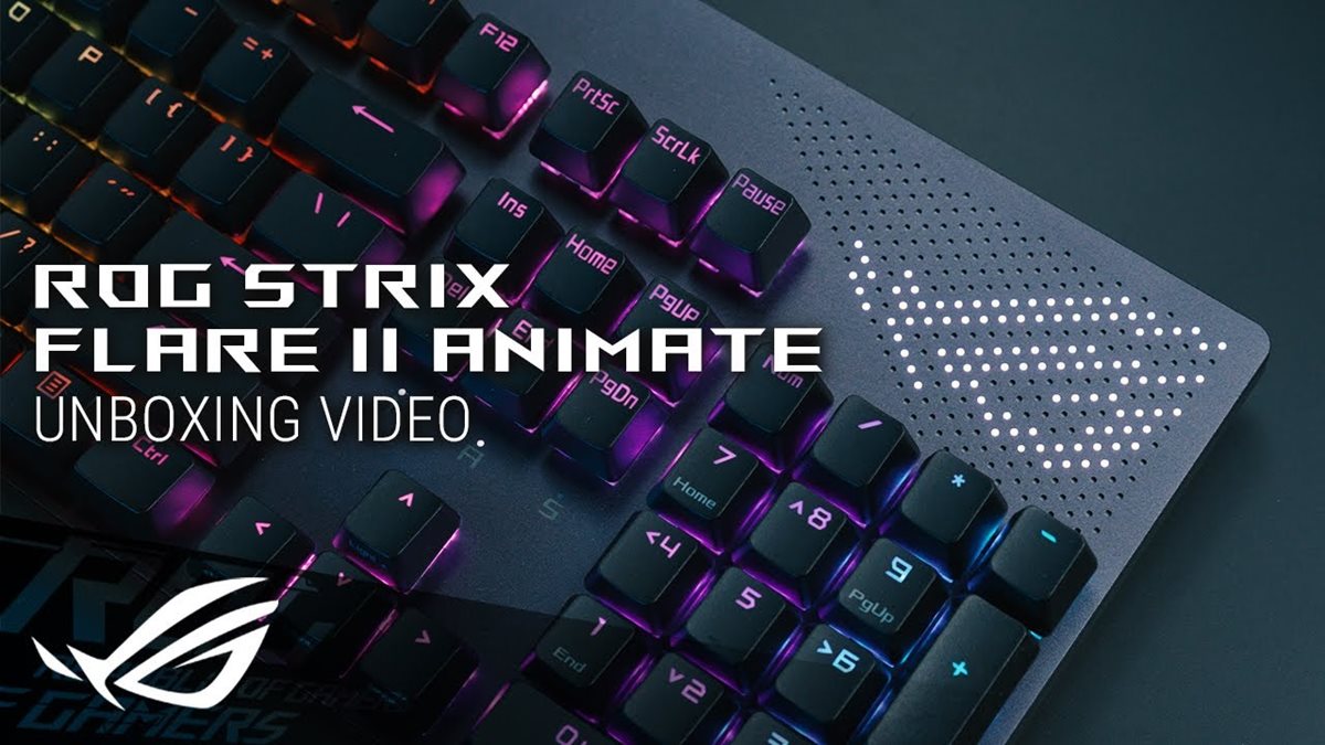 ROG Strix Flare II Animate mit RGB-Beleuchtung auf dem Schreibtisch