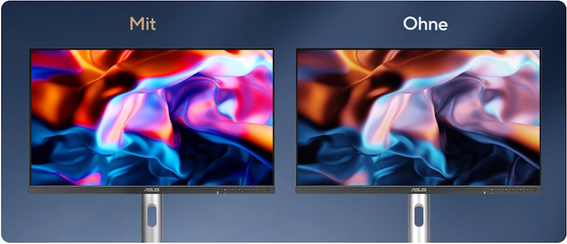 Zwei Monitore nebeneinander: einer mit, einer ohne Hintergrundbeleuchtungssensor, um den Unterschied in der Farbgenauigkeit zu demonstrieren.